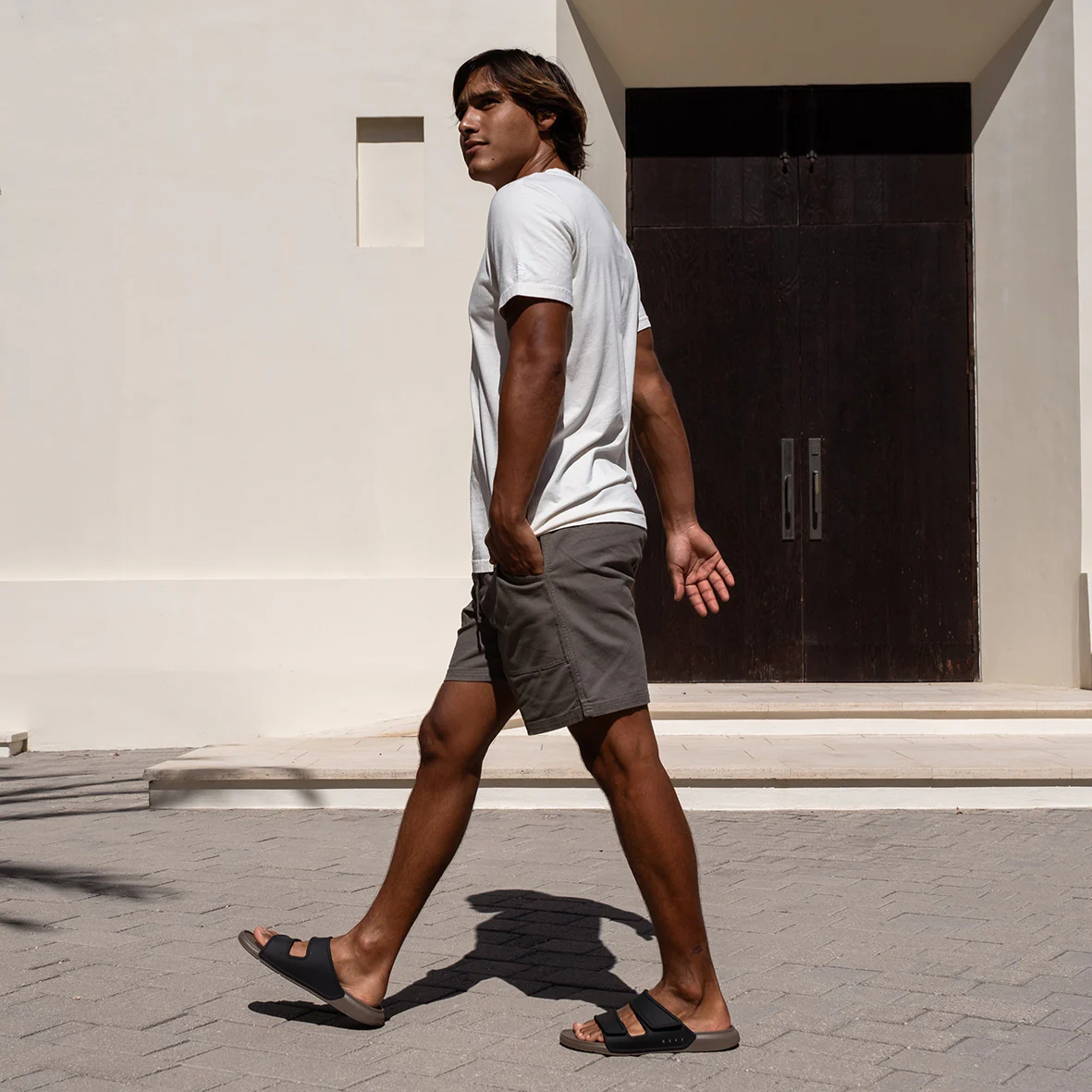 Mens Oasis Adapt - Fossil / Black - Image 4